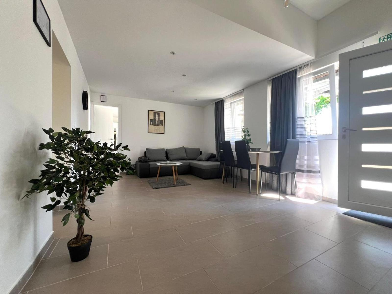 Apartamento Azzurro Mare Pula Exterior foto